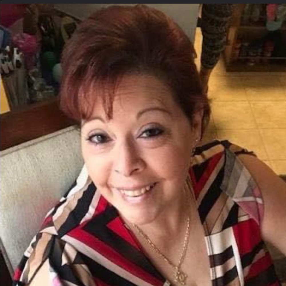 Meet your Posher, Cindy